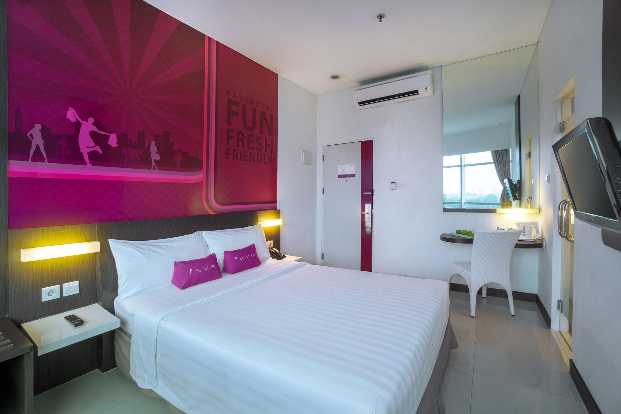 Favehotel Pluit Junction Jakarta Exterior foto