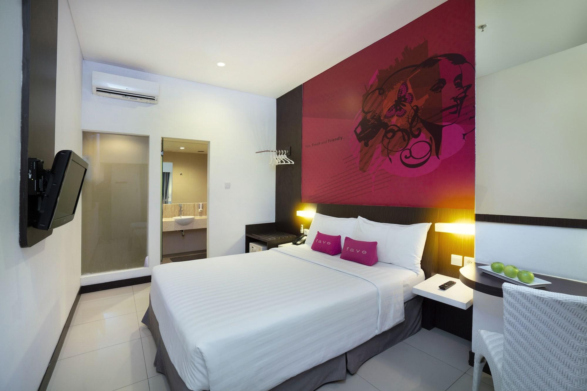 Favehotel Pluit Junction Jakarta Exterior foto