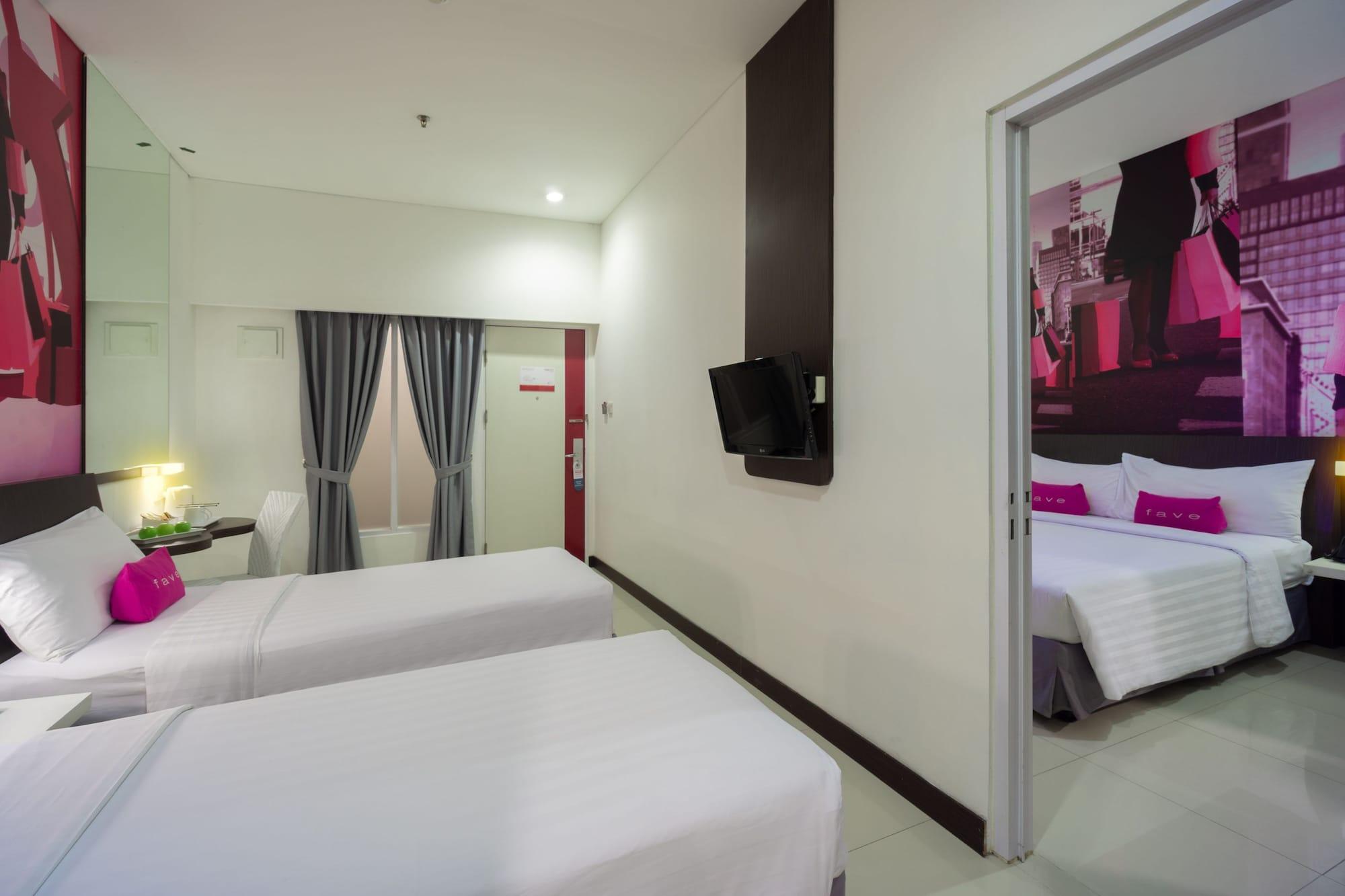 Favehotel Pluit Junction Jakarta Exterior foto