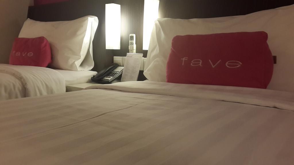 Favehotel Pluit Junction Jakarta Exterior foto