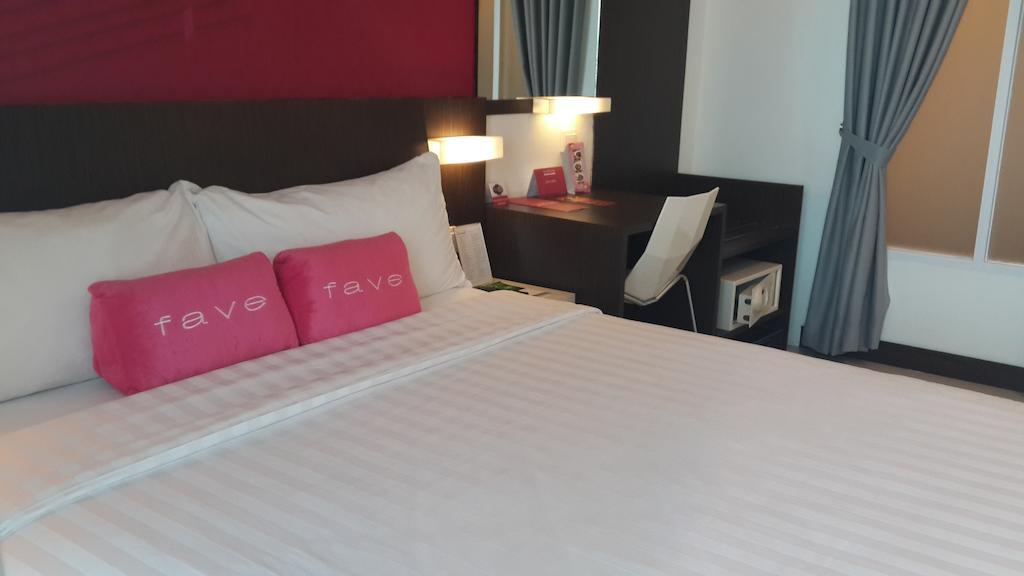 Favehotel Pluit Junction Jakarta Exterior foto